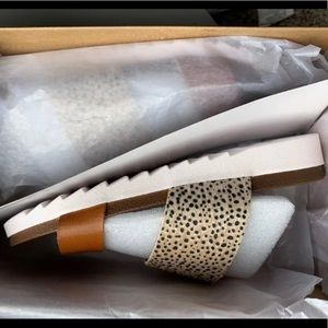 Dirty Laundry Coastline Sandals